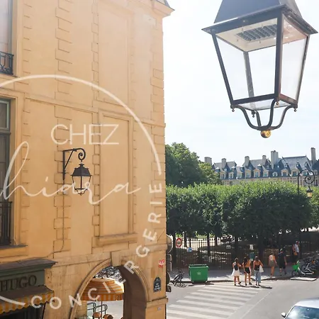 Apartamento Place Des Vosges Chic&cultural